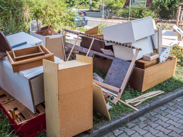 Best Yard Waste Removal  in Pittston, PA